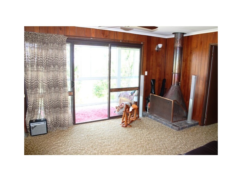 31 Jenyns Rd, Tamborine Mountain QLD 4272