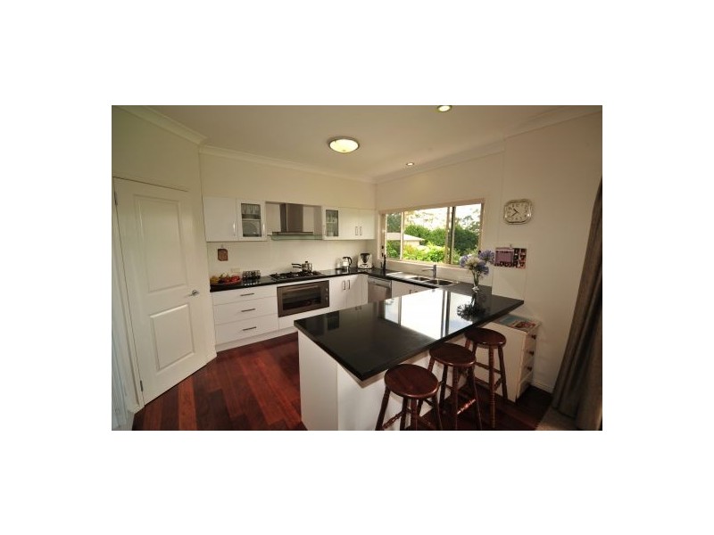 21 St James Ct, Tamborine Mountain QLD 4272