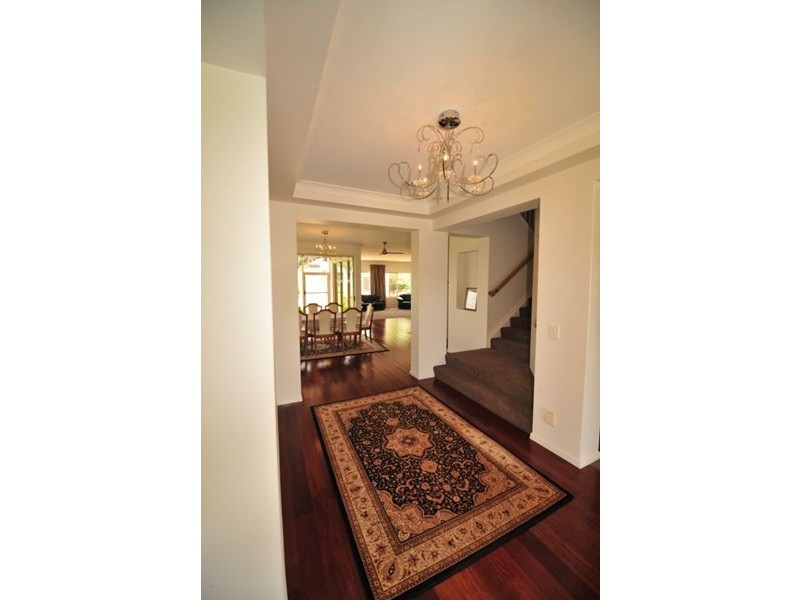 21 St James Ct, Tamborine Mountain QLD 4272