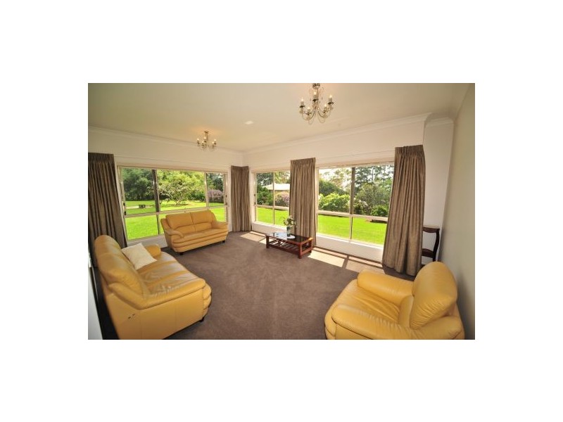21 St James Ct, Tamborine Mountain QLD 4272
