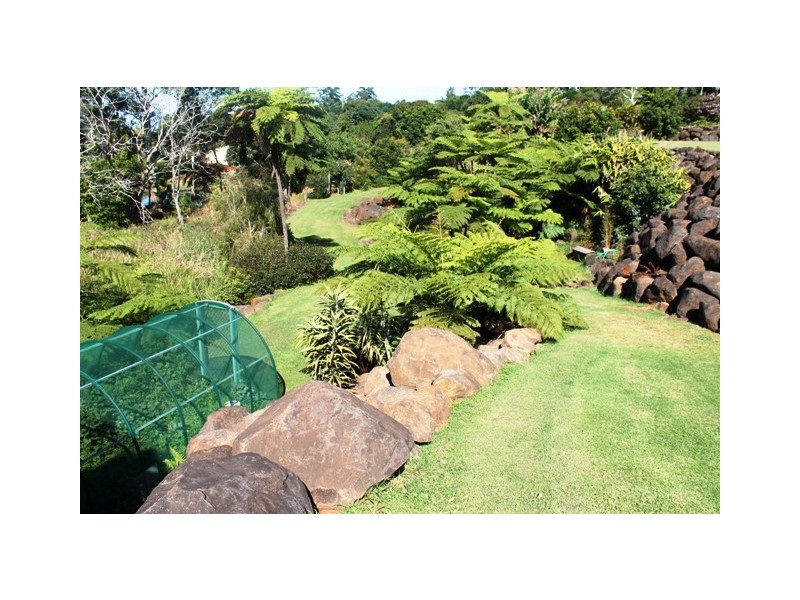 21 St James Ct, Tamborine Mountain QLD 4272