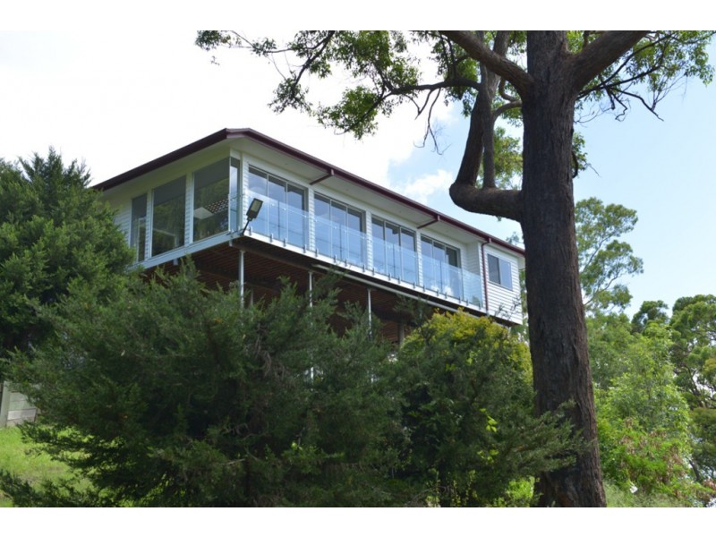 1525 Tamborine Oxenford Rd, Wongawallan QLD 4210