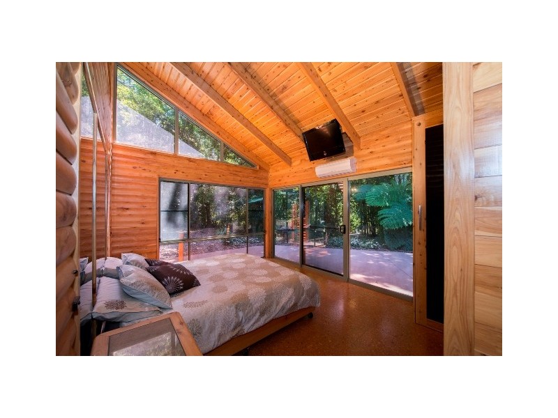 103 Beacon Road, Tamborine Mountain QLD 4272