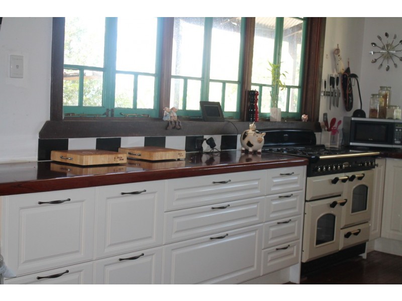 Tamborine Mountain QLD 4272