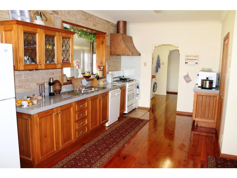 1-13 Bateke Rd, Tamborine Mountain QLD 4272