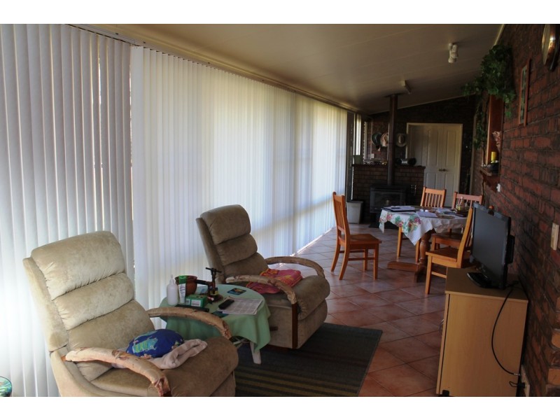 1-13 Bateke Rd, Tamborine Mountain QLD 4272