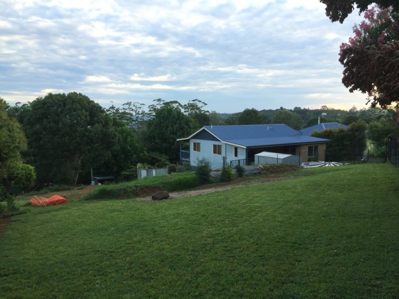 72 Pacific Parade, Tamborine Mountain QLD 4272