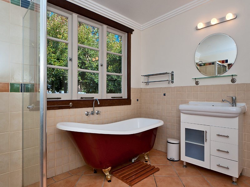 23 LAHEY LOOKOUT RD, Tamborine Mountain QLD 4272