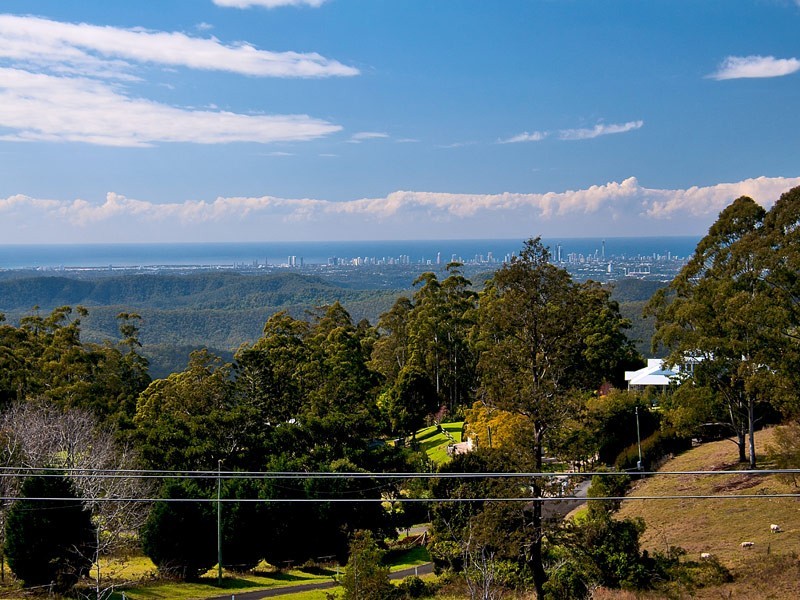 23 LAHEY LOOKOUT RD, Tamborine Mountain QLD 4272
