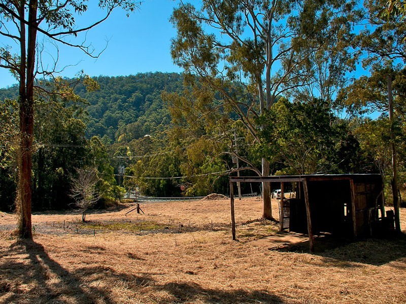 Lot11 SP171929 Tamborine Oxenford Rd, Wongawallan QLD 4210