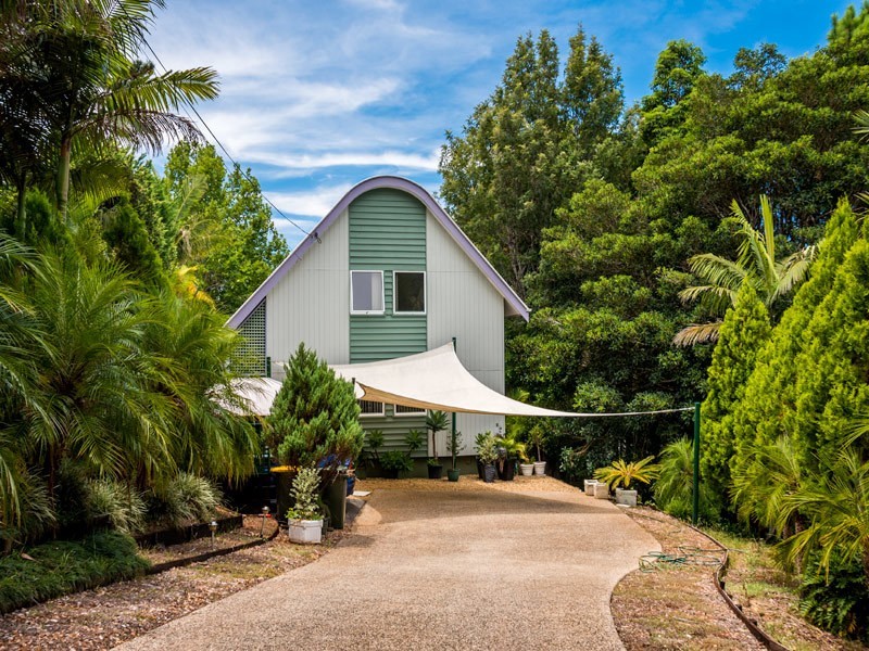 131 Licuala Drive, Tamborine Mountain QLD 4272