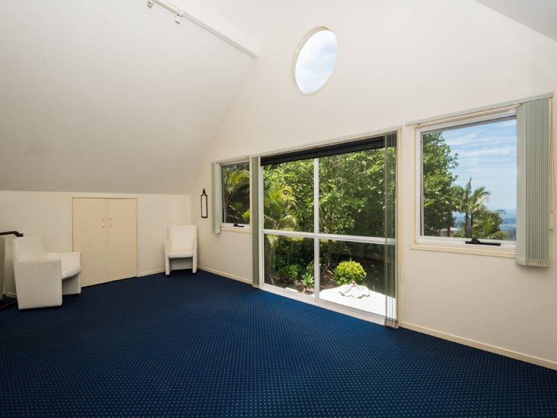 131 Licuala Drive, Tamborine Mountain QLD 4272