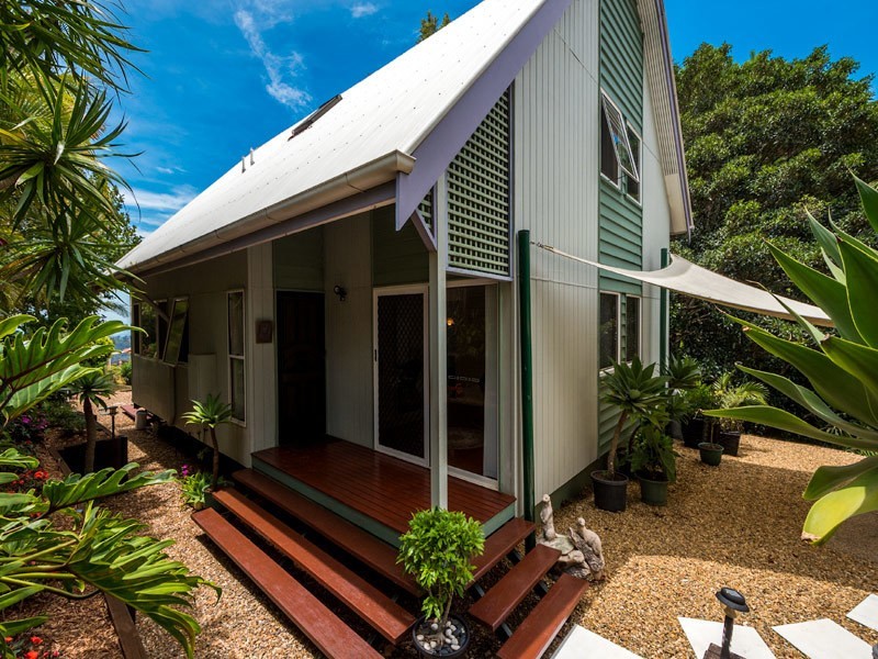 131 Licuala Drive, Tamborine Mountain QLD 4272
