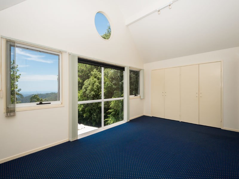 131 Licuala Drive, Tamborine Mountain QLD 4272