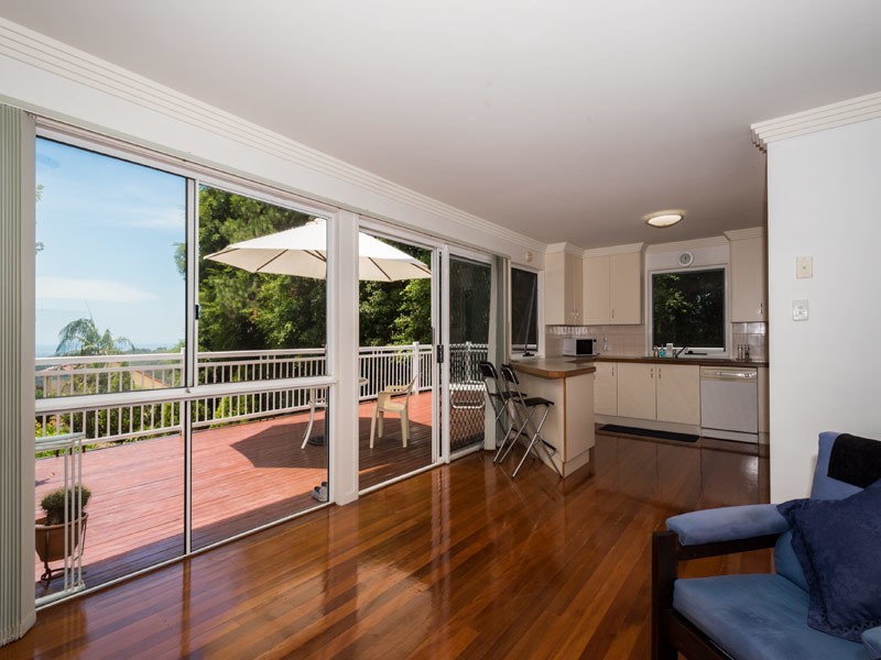 131 Licuala Drive, Tamborine Mountain QLD 4272