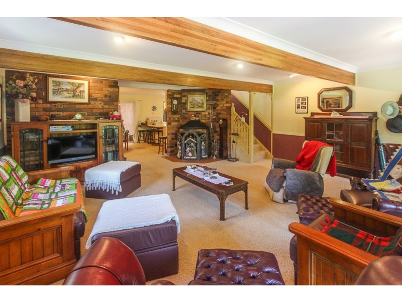 114 Eagle Heights Road, Tamborine Mountain QLD 4272