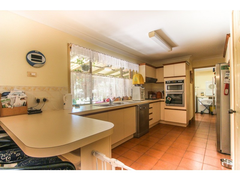 114 Eagle Heights Road, Tamborine Mountain QLD 4272