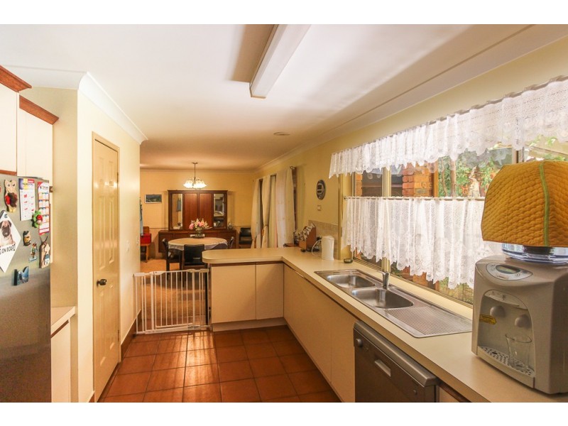 114 Eagle Heights Road, Tamborine Mountain QLD 4272