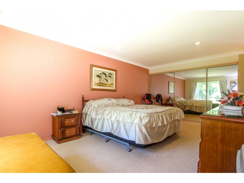 114 Eagle Heights Road, Tamborine Mountain QLD 4272