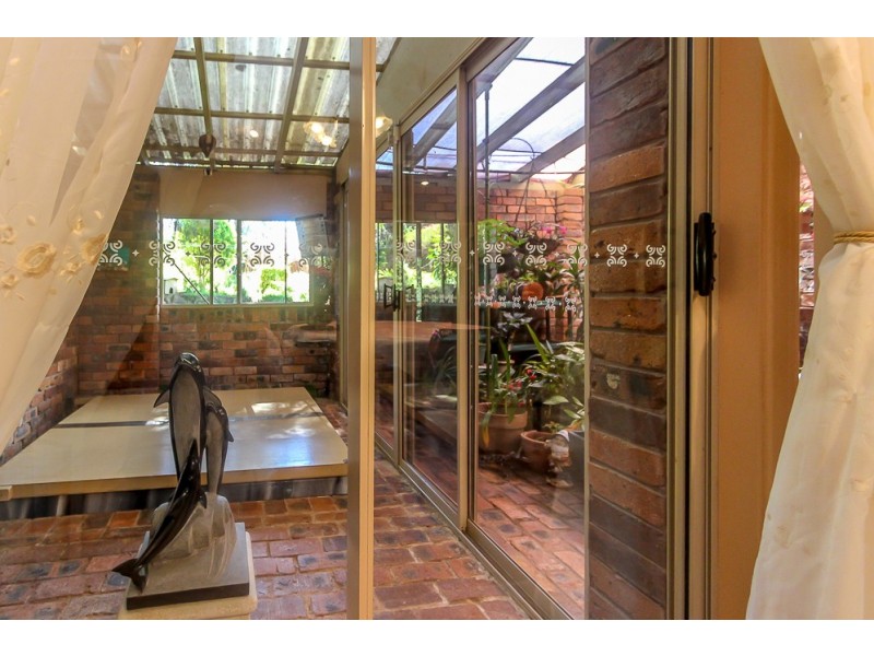 114 Eagle Heights Road, Tamborine Mountain QLD 4272