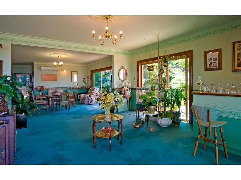 13-17 Eagles Retreat Place, Tamborine Mountain QLD 4272