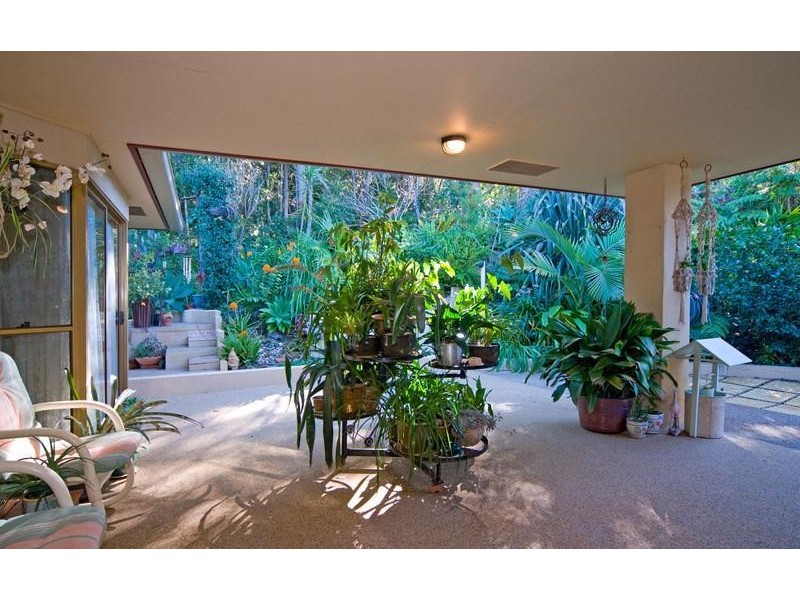 13-17 Eagles Retreat Place, Tamborine Mountain QLD 4272