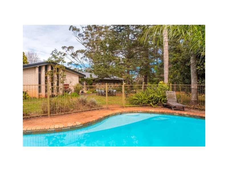 68 to 70 Siganto Street, Tamborine Mountain QLD 4272