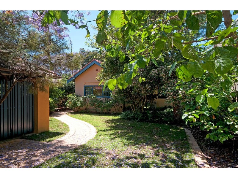 42 Kempbridge Ave, Seaforth NSW 2092