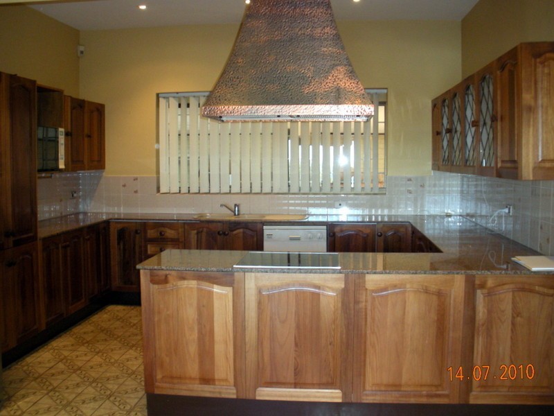 17 Edgecliffe Esplanade, Seaforth NSW 2092