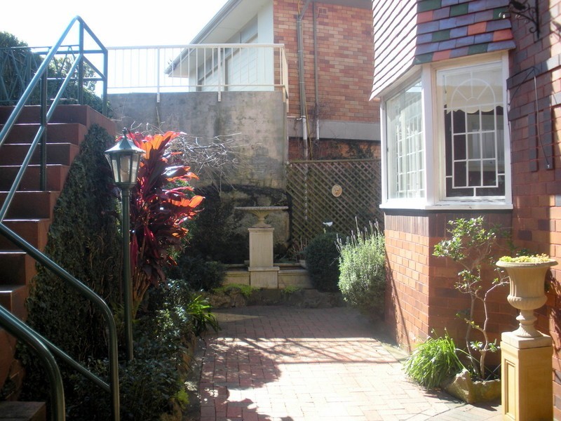 17 Edgecliffe Esplanade, Seaforth NSW 2092