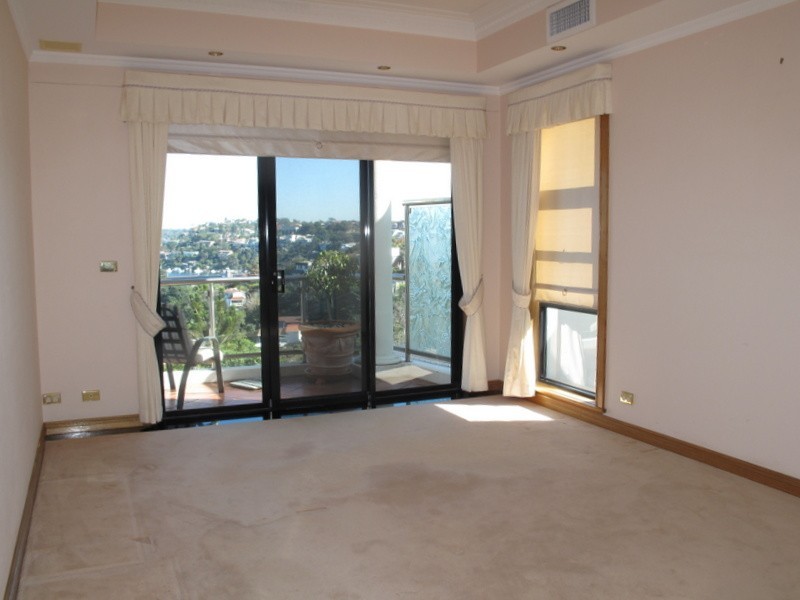 54 Peronne Avenue, Clontarf NSW 2093