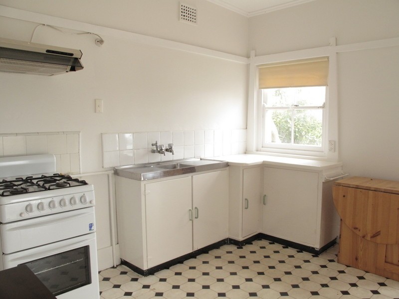 2a Edgecliff Esplanade, Seaforth NSW 2092