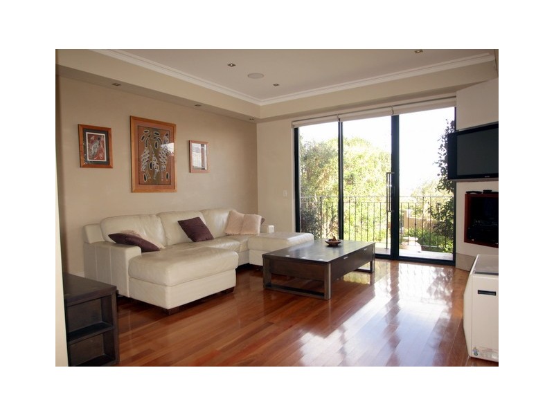 31 Queenscliff Road, Queenscliff NSW 2096