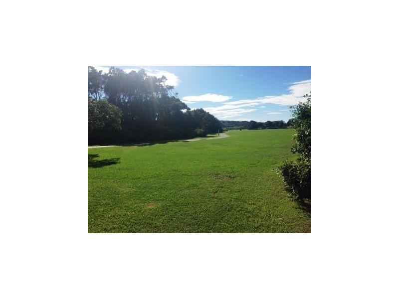 23 Travers Road, North Curl Curl NSW 2099