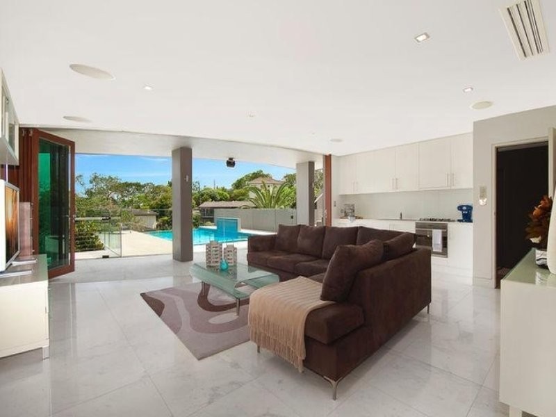 7 Russell Street, Clontarf NSW 2093