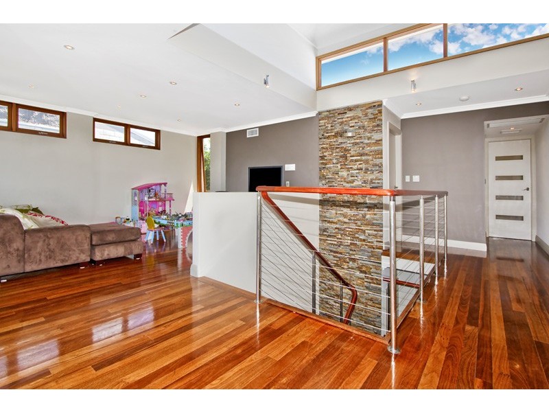 8a Harvey Street, Seaforth NSW 2092