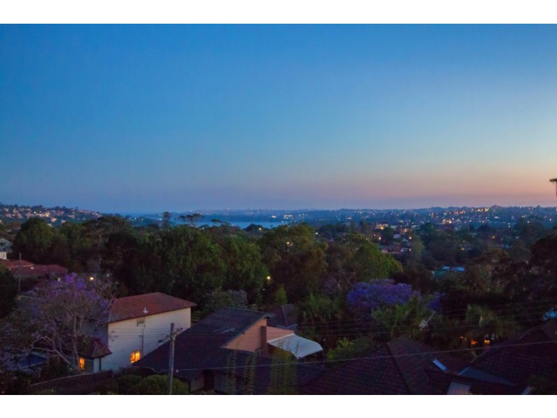 8a Harvey Street, Seaforth NSW 2092