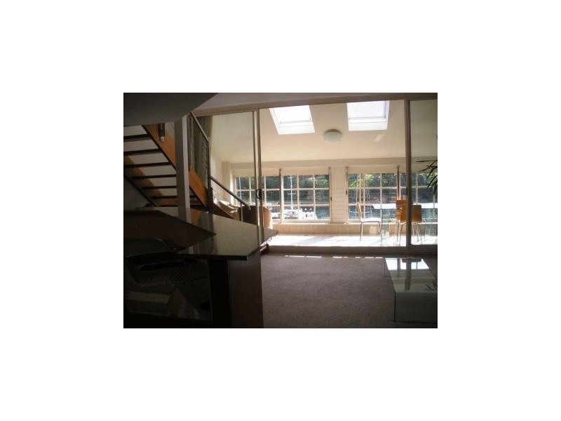 519/6 Cowper Wharf Road, Woolloomooloo NSW 2011