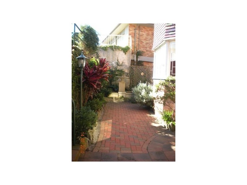 17 Edgecliffe Esplanade, Seaforth NSW 2092