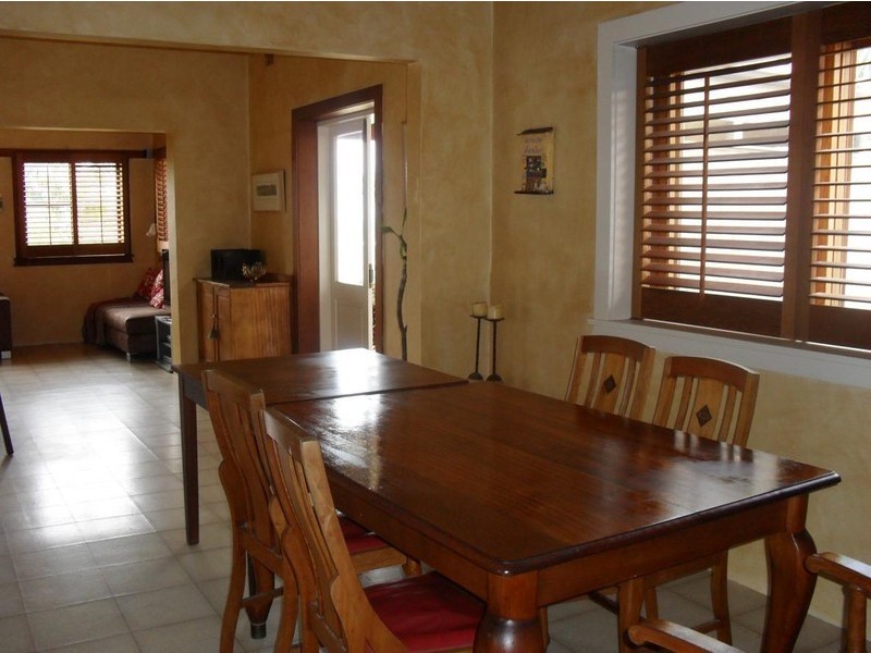 32 Upper Beach Street, Seaforth NSW 2092