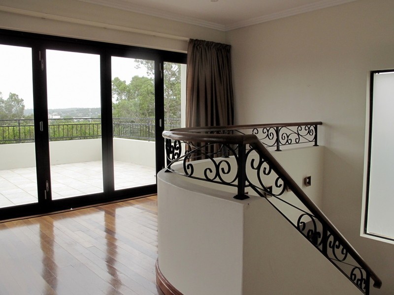 10 Rabaul Road, North Curl Curl NSW 2099