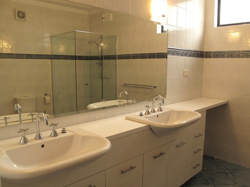 10 Rabaul Road, North Curl Curl NSW 2099