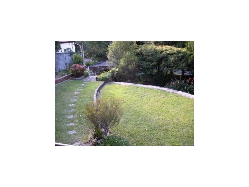 64 Serpentine Cr, Seaforth NSW 2092