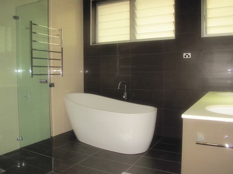 28 Peronne Avenue, Clontarf NSW 2093