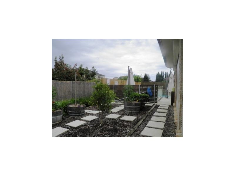 11 Eric Cooper Drive, Castle Hill NSW 2154