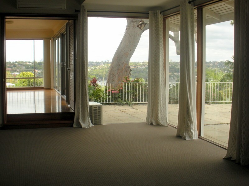 9 Gurney Crescent, Seaforth NSW 2092