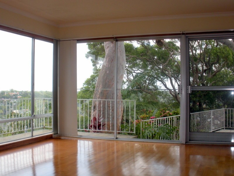 9 Gurney Crescent, Seaforth NSW 2092