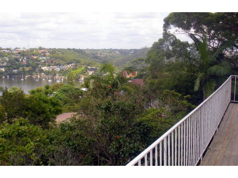 9 Gurney Crescent, Seaforth NSW 2092