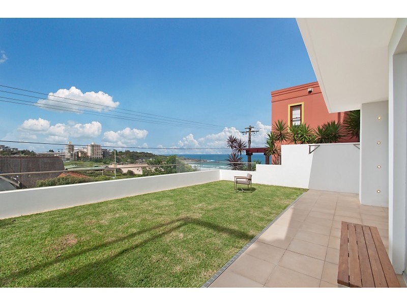 71  Undercliff, Freshwater NSW 2096