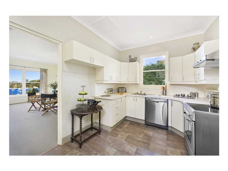 12 Battle Boulevarde, Seaforth NSW 2092